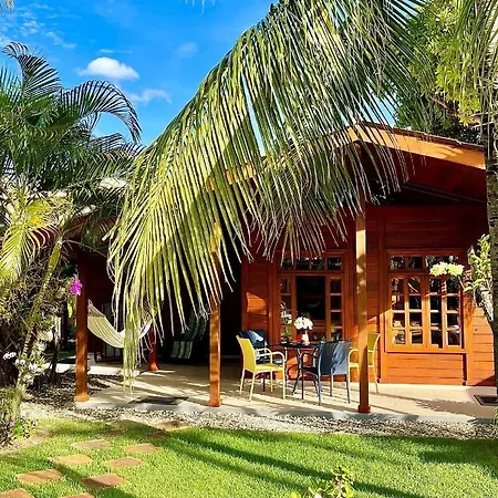 Bangalo De Madeira Em Condominio De Praia Camacari Exterior photo